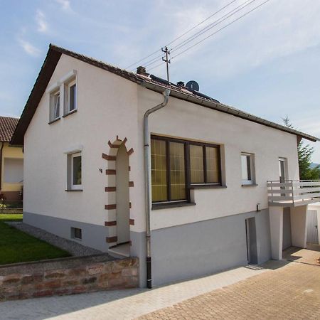 Haus Sonnenhang فريزينهايم المظهر الخارجي الصورة